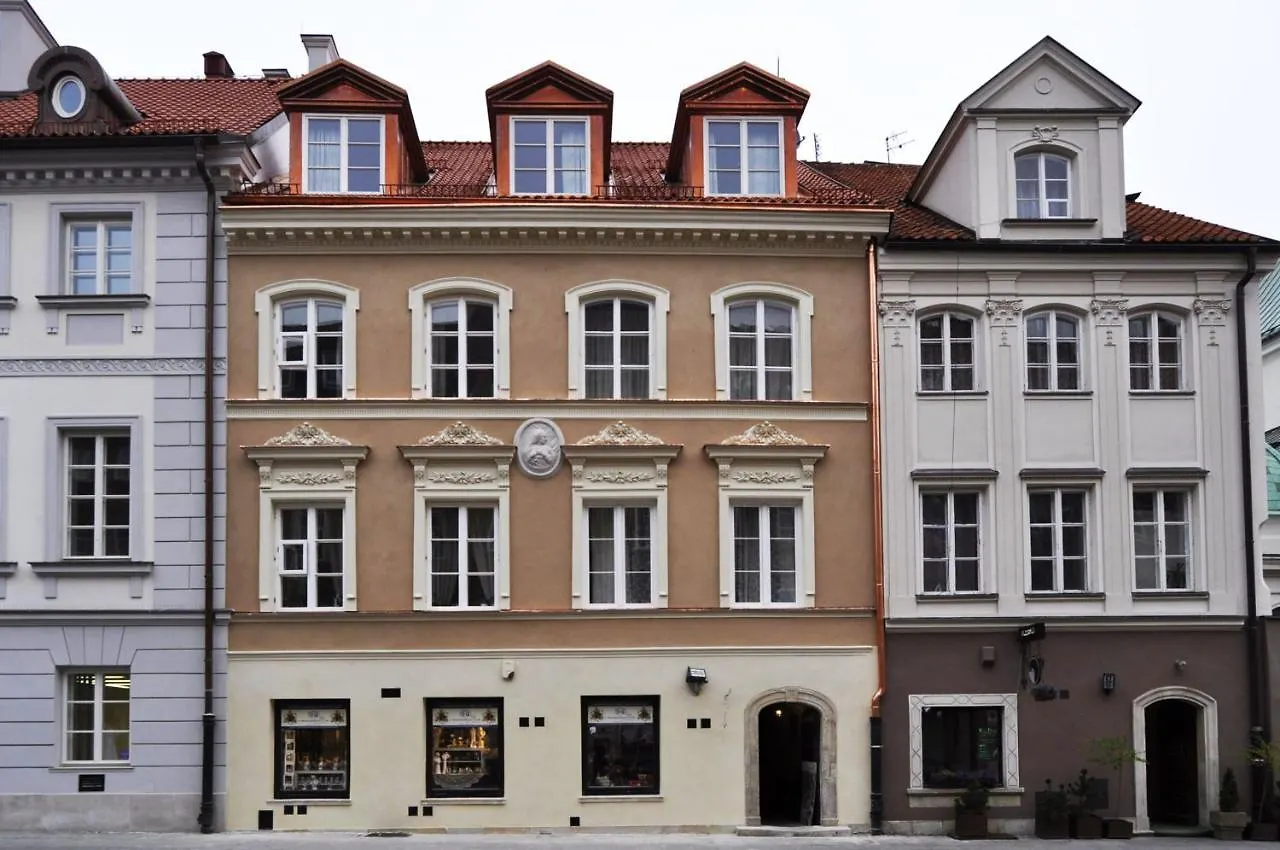 Golden Apartments Warsaw - Huge Comfortable 4 Bedrooms Apartment - Old Town - Freta Poland