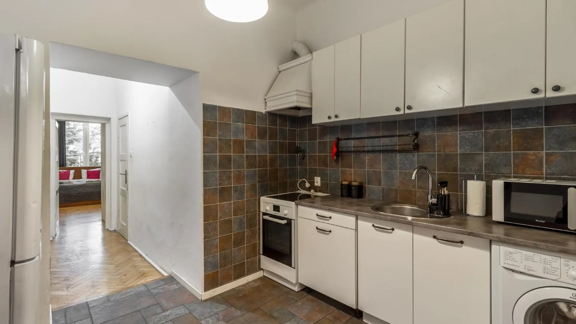 Golden Apartments Warsaw - Huge Comfortable 4 Bedrooms Apartment - Old Town - Freta