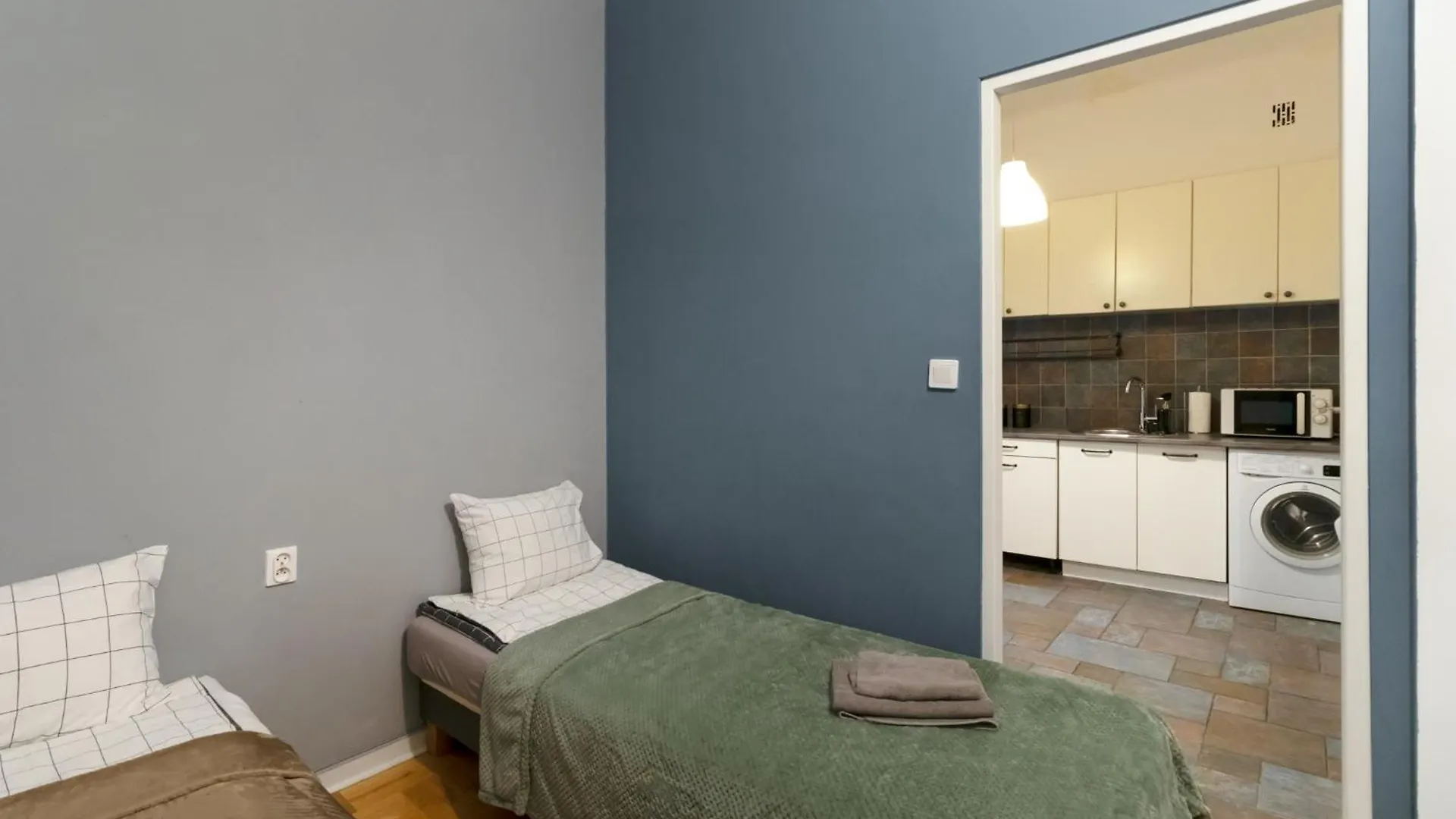 Golden Apartments Warsaw - Huge Comfortable 4 Bedrooms Apartment - Old Town - Freta 0*,